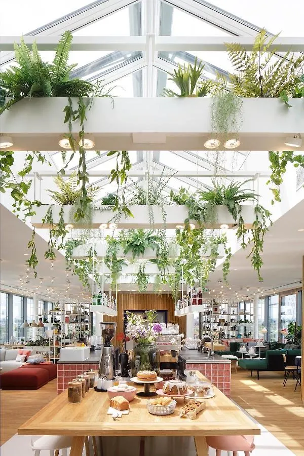 Zoku Vienna Aparthotel 4*,  Austria