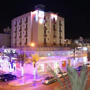 الرعد 3* العقبة